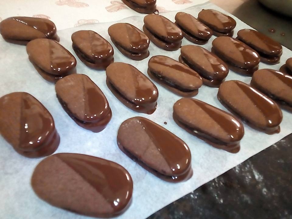 csokoládés ovál