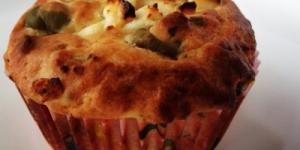 Fetás-olívás muffin