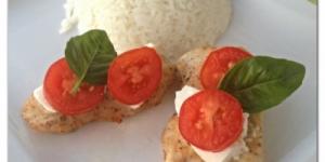 Caprese csirkemell