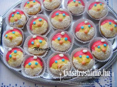 Télapó muffinok recept fotója